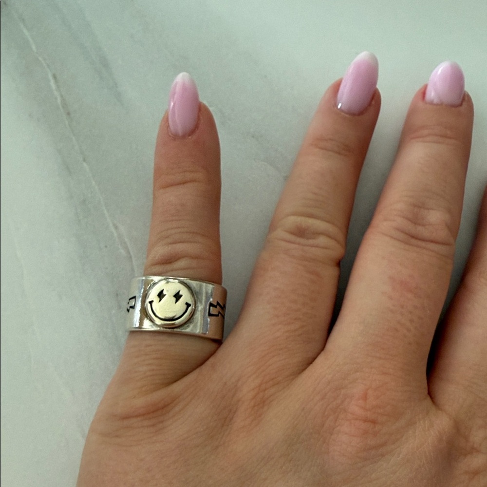 Silver Smiley Face Wide Band Ring - Unbranded
